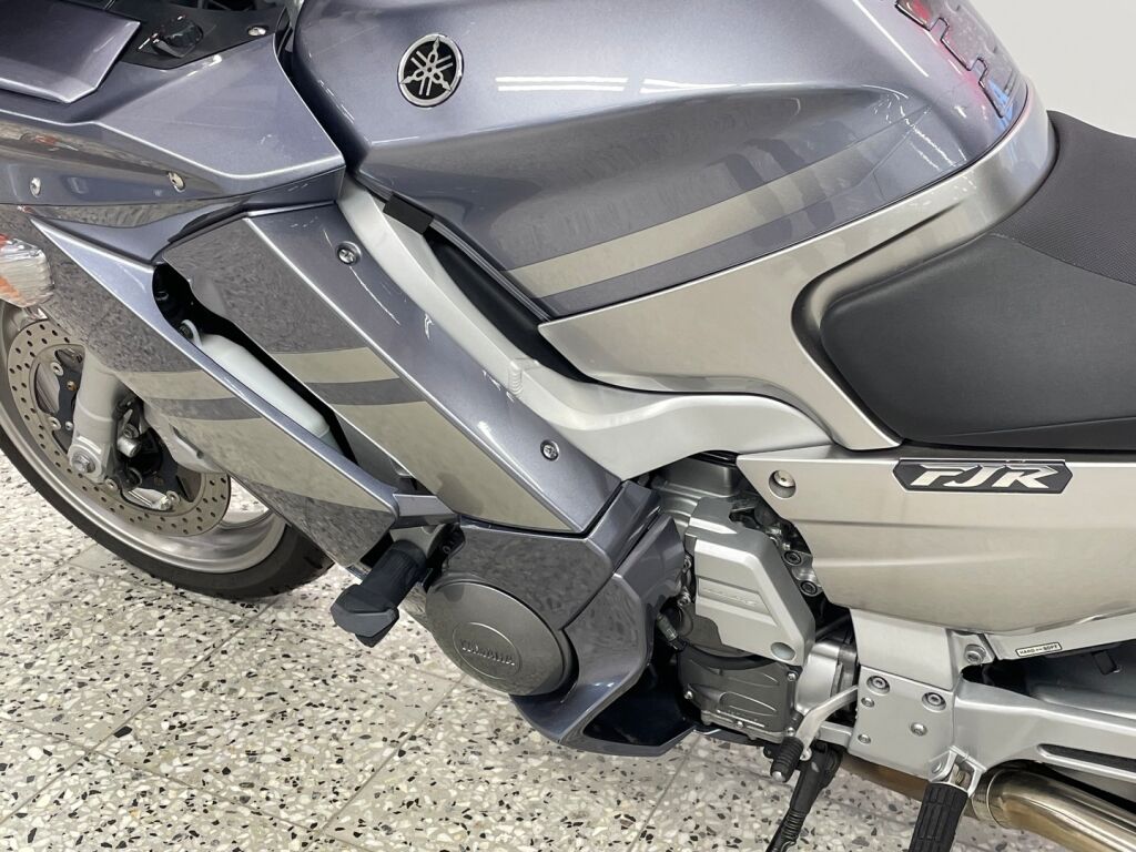 Yamaha FJR 2007 PUV O 57