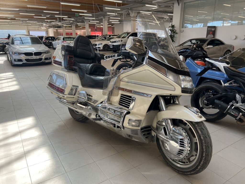 Honda GL 1990 Ruskea (beige)