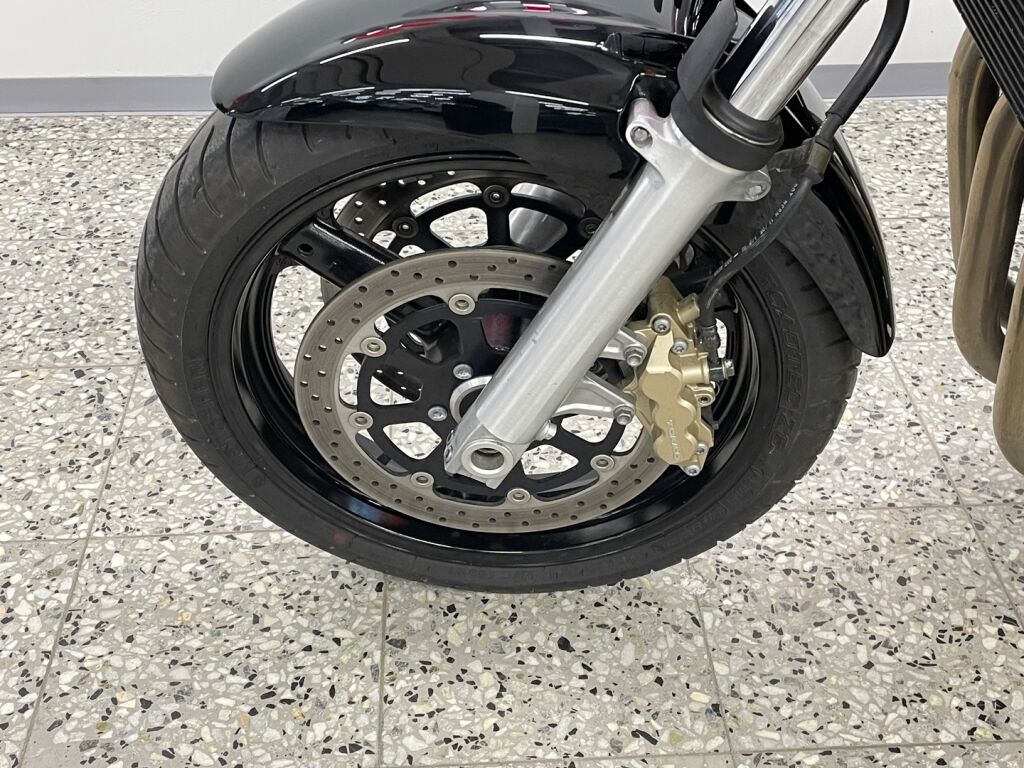 Suzuki GSX 2007 Musta