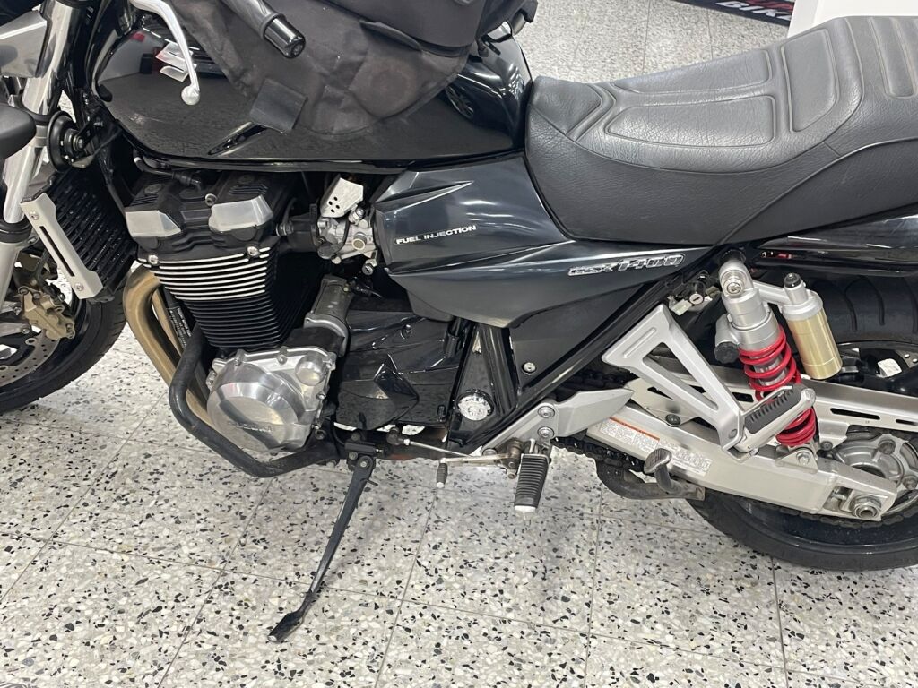 Suzuki GSX 2007 Musta