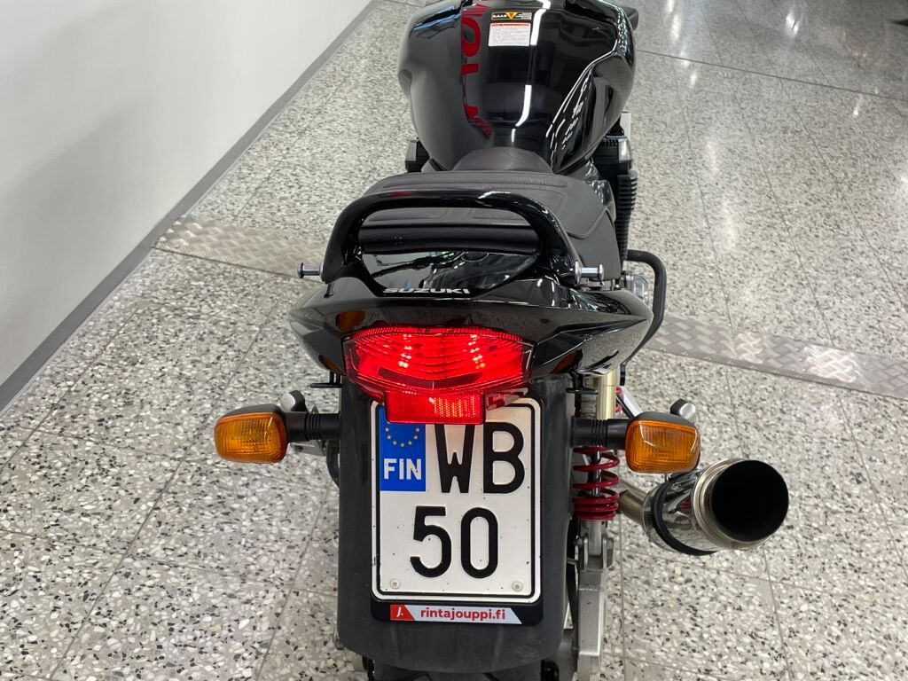 Suzuki GSX 2007 Musta