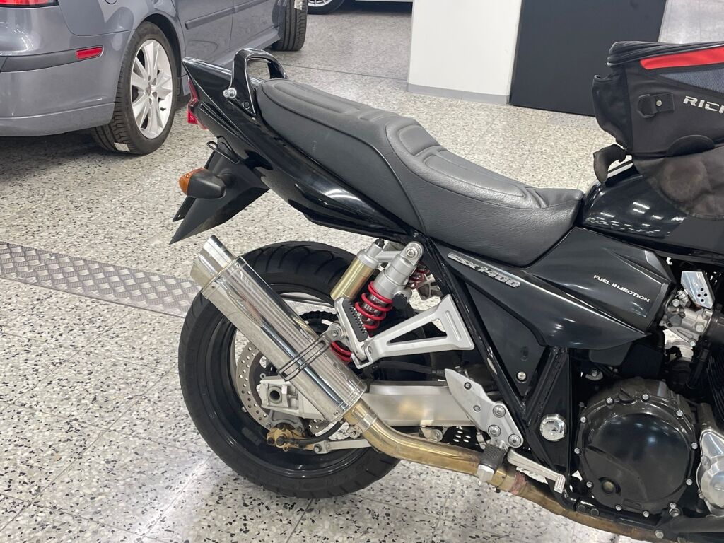 Suzuki GSX 2007 Musta