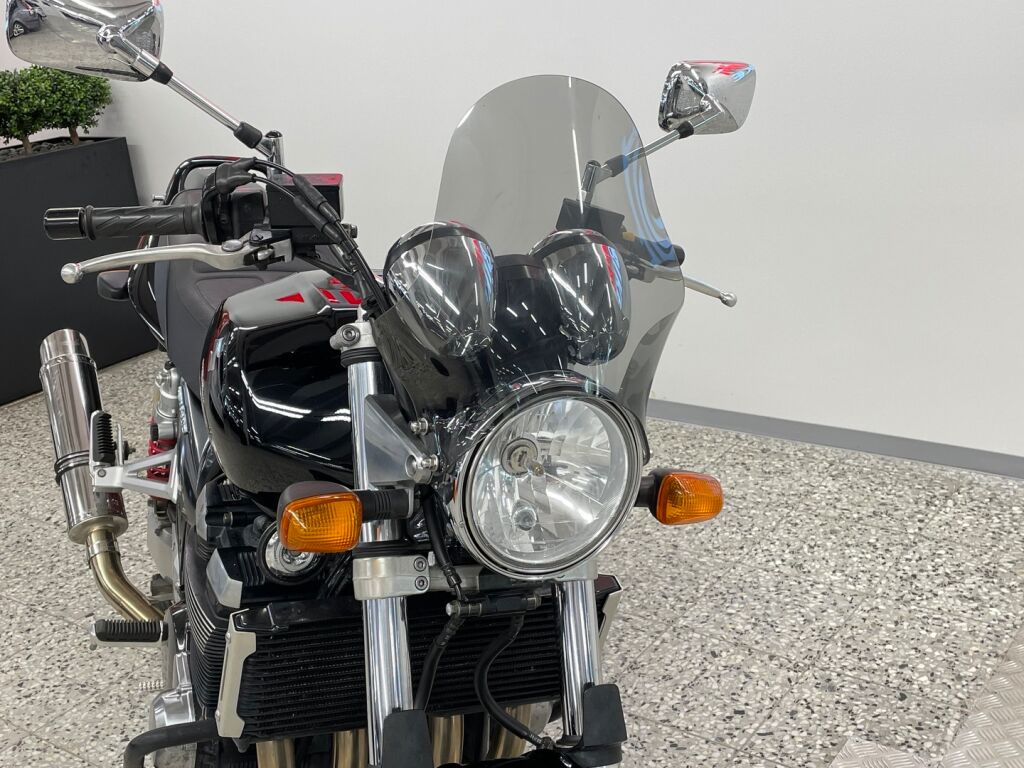 Suzuki GSX 2007 Musta