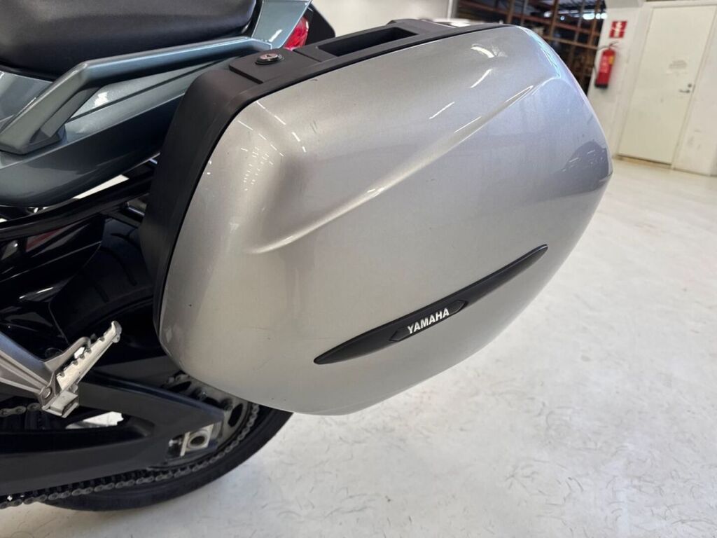 Yamaha FZ1 2008 