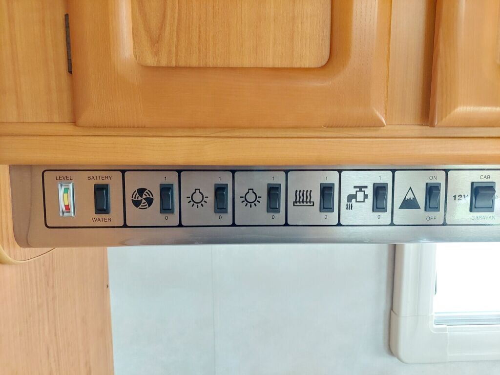 Cabby Cisium 2002 Valkoinen