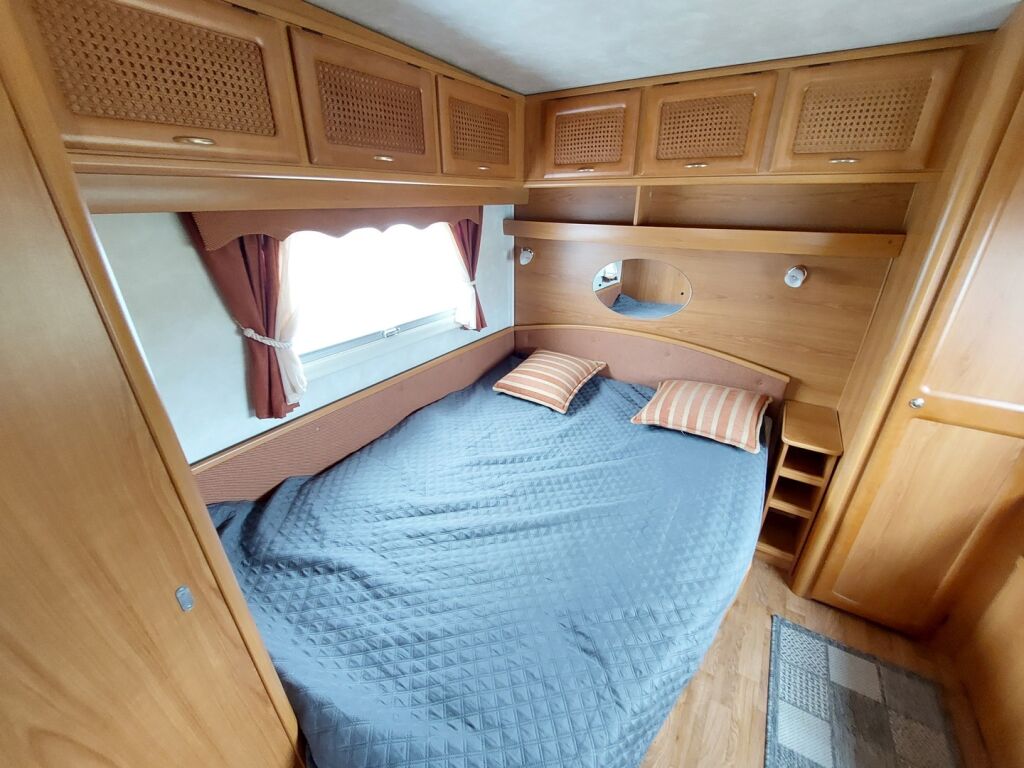 Cabby Cisium 2002 Valkoinen