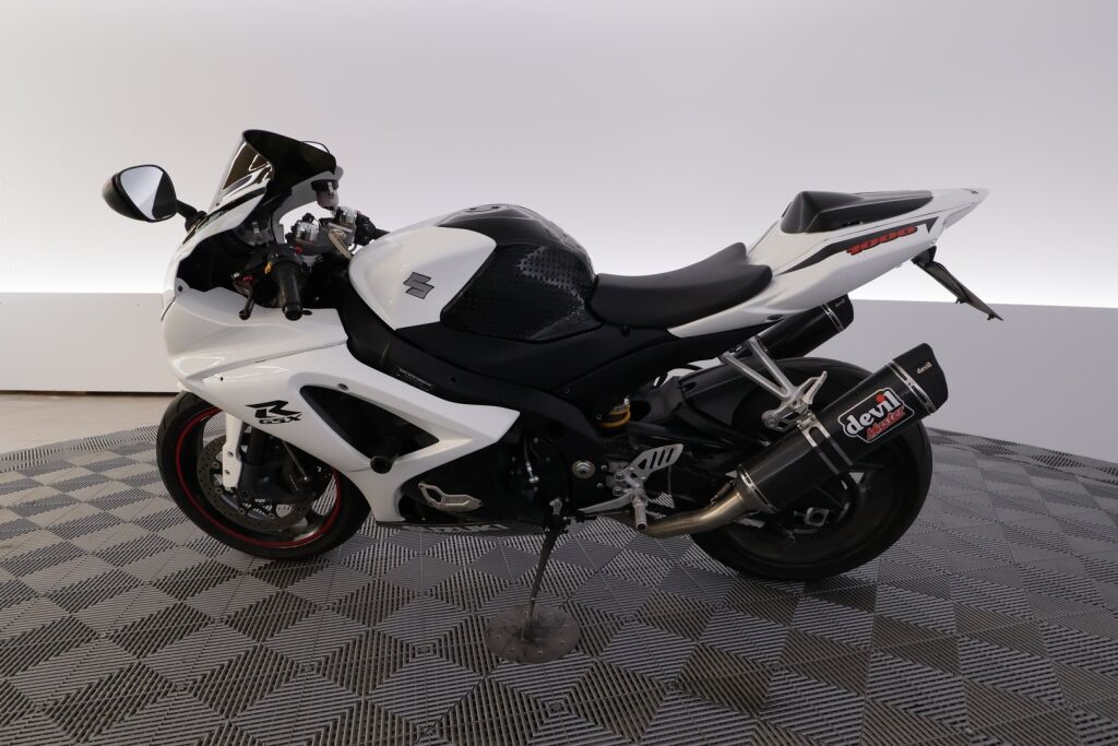 Suzuki GSX-R 2007 Musta