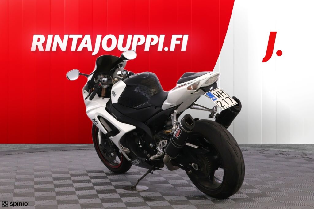 Suzuki GSX-R 2007 Musta