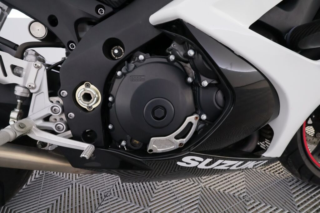 Suzuki GSX-R 2007 Musta