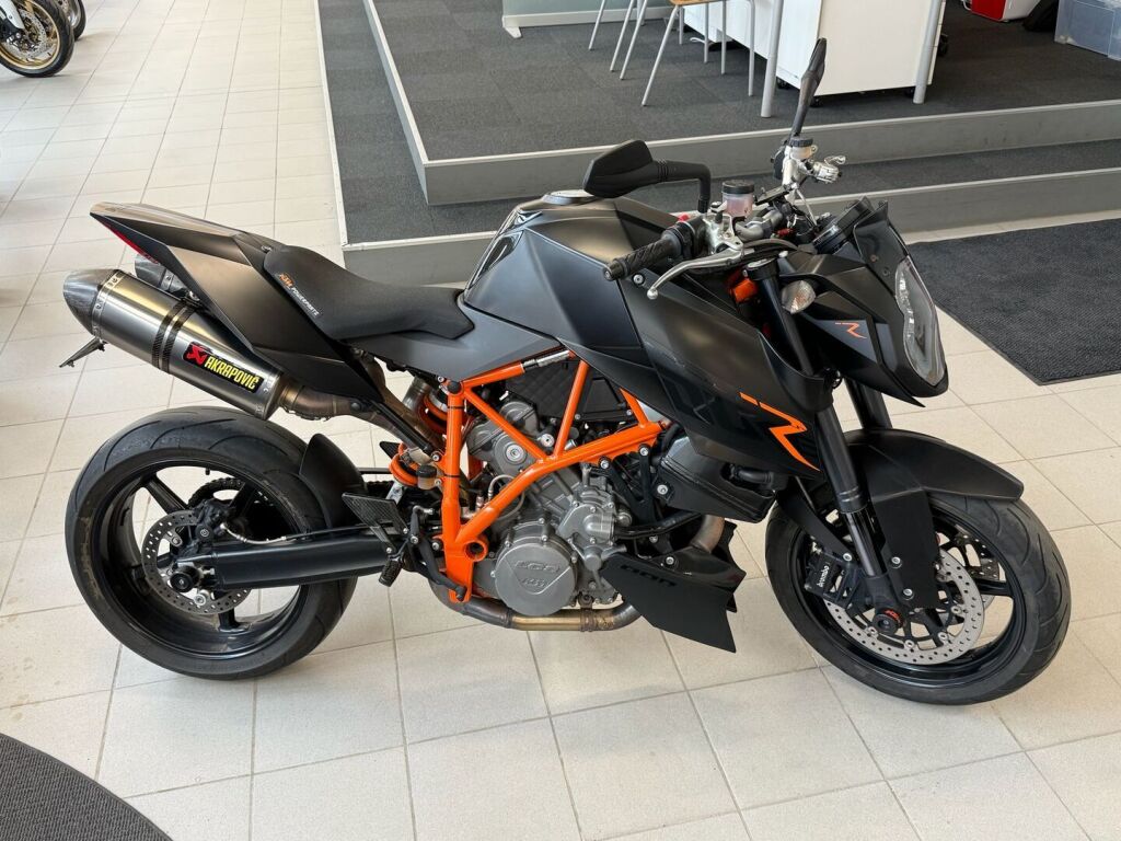 Ktm 990 2007 Musta