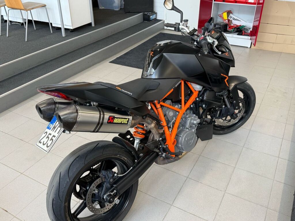 Ktm 990 2007 Musta