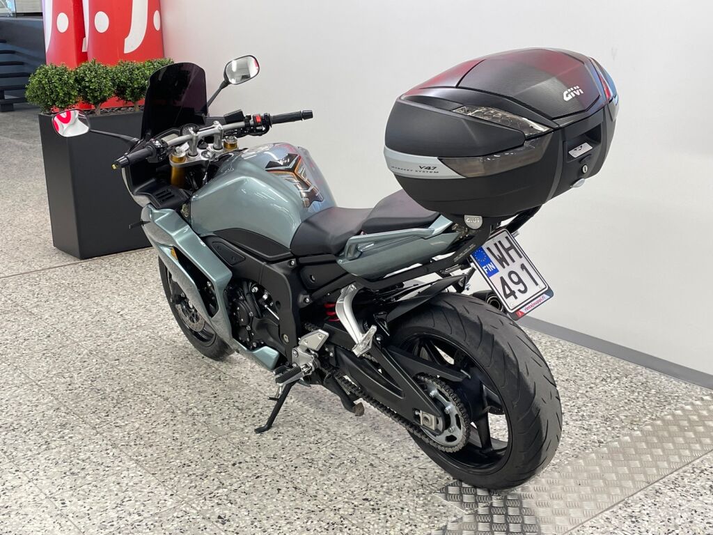 Yamaha FZ1-S 2008 