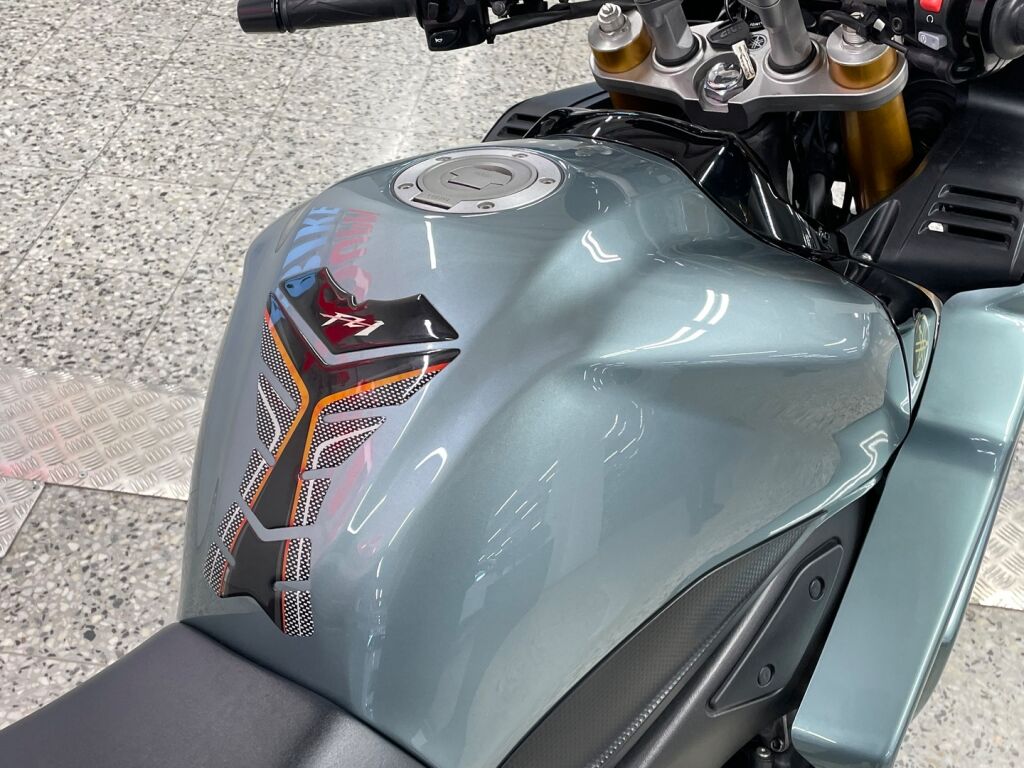 Yamaha FZ1-S 2008 
