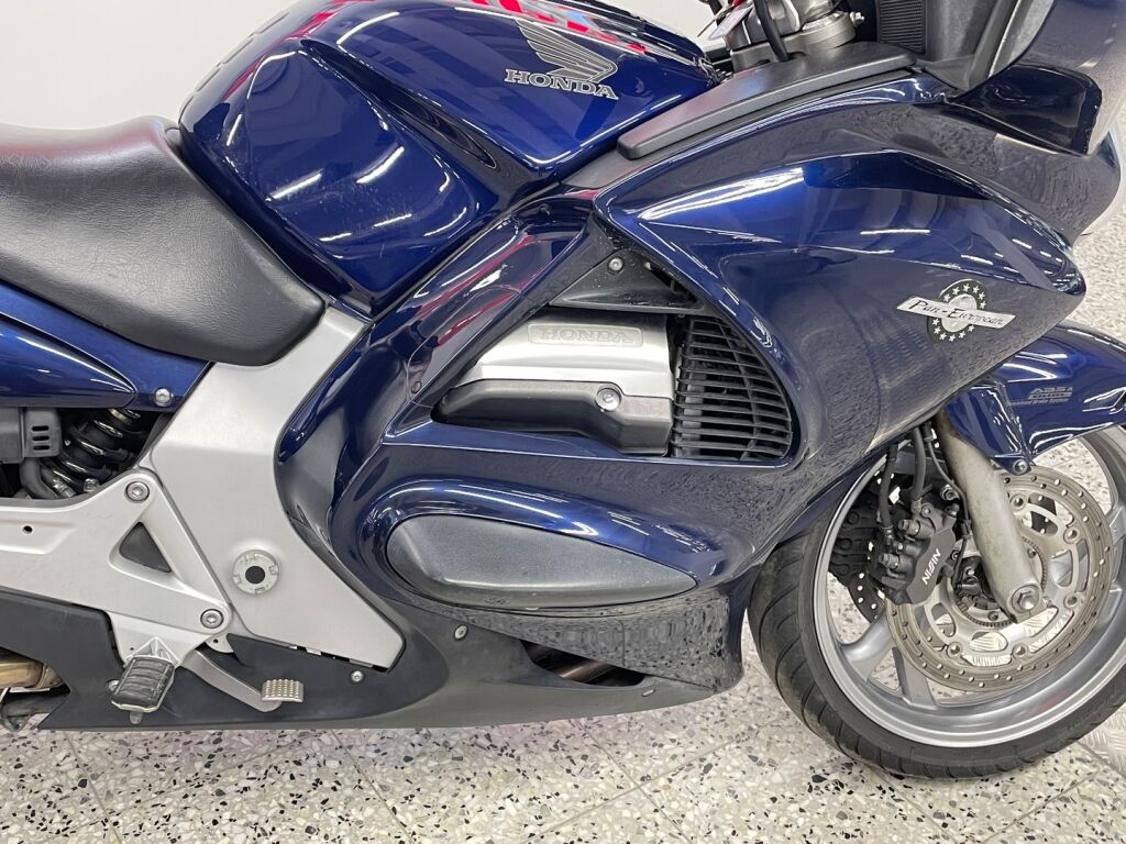 Honda ST 2006 Sininen
