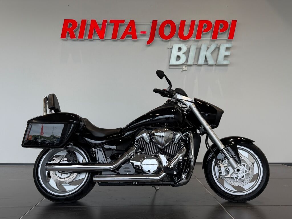 Suzuki INTRUDER 2007 Musta