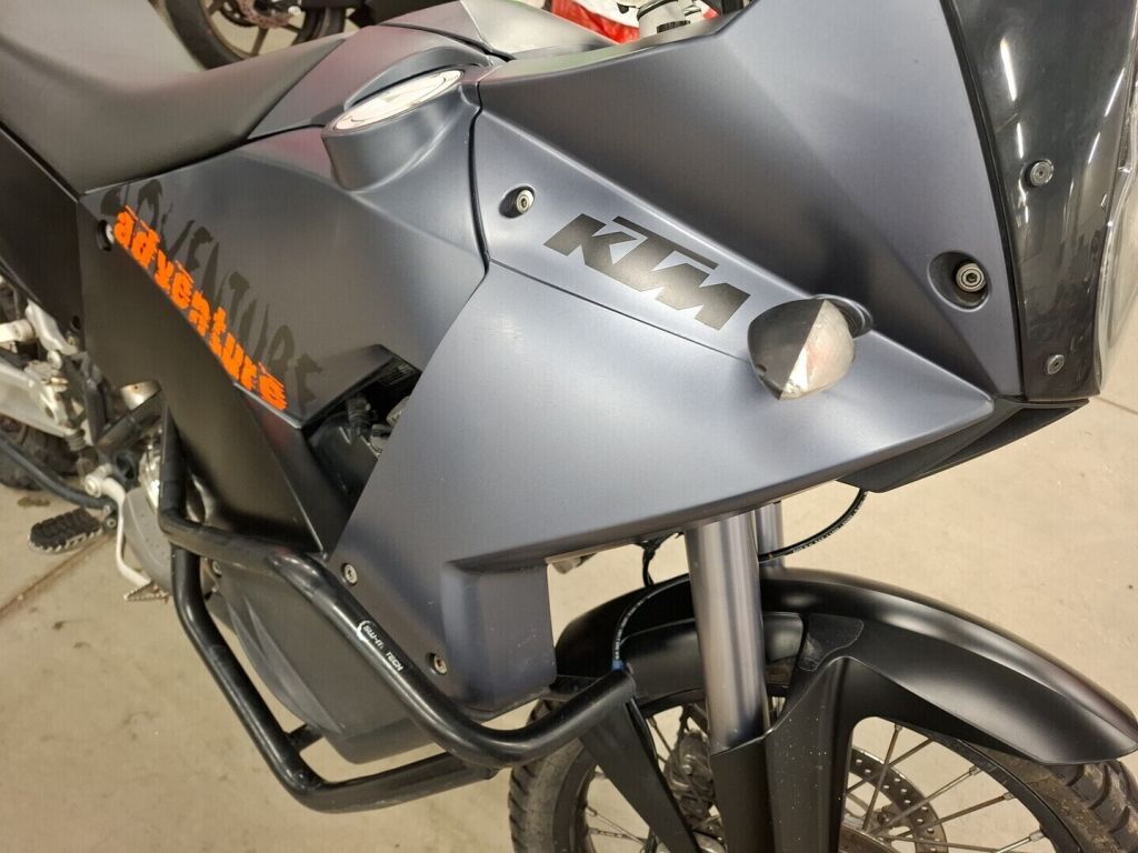 Ktm 990 2008 Musta