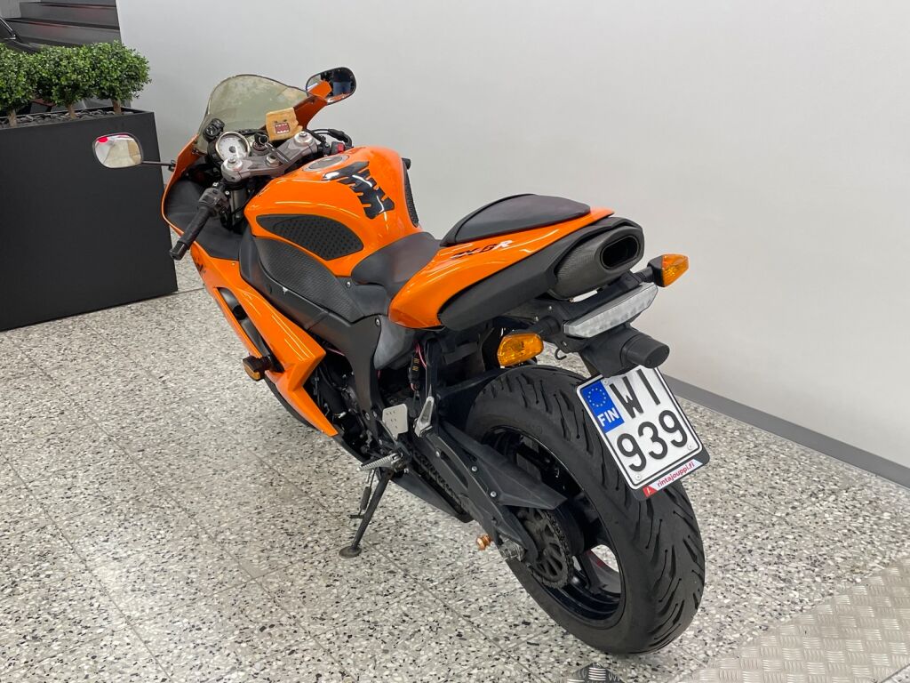Kawasaki ZX-6R 2008 Oranssi