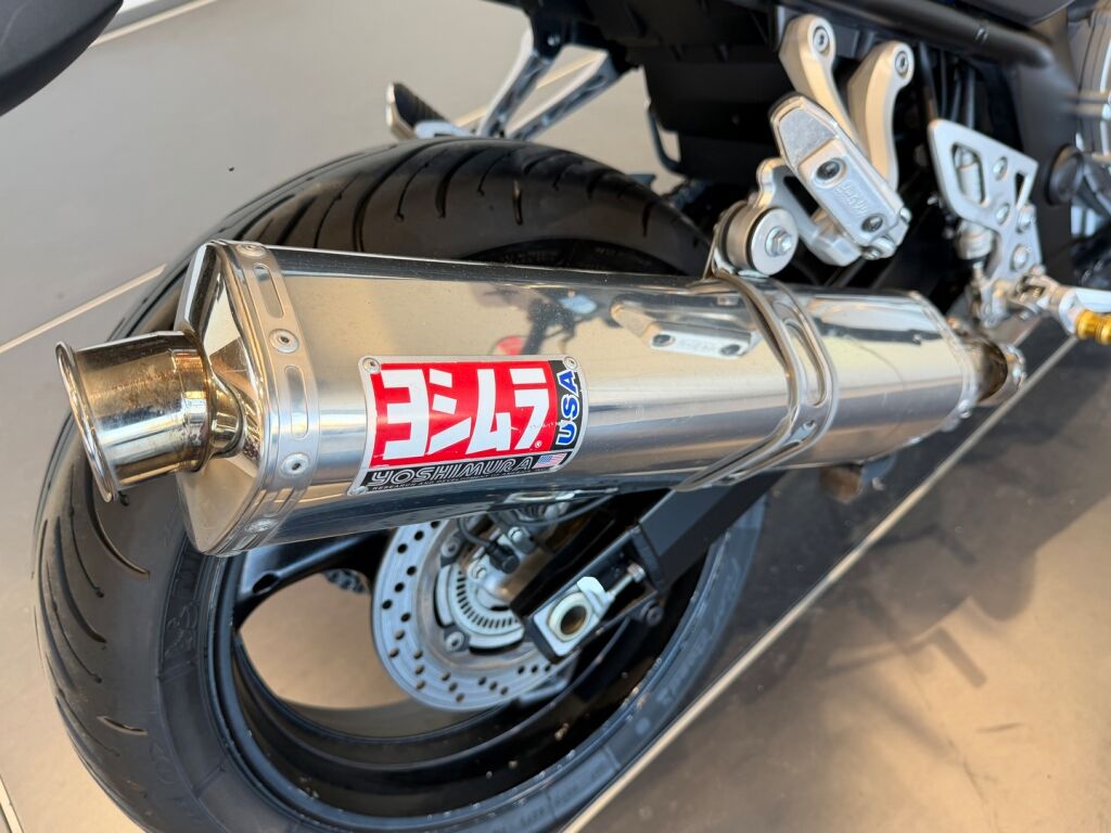 Suzuki GSF 2007 Musta