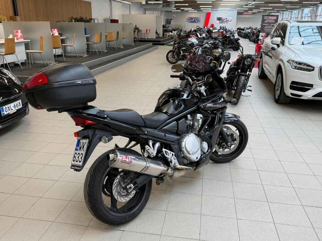 Suzuki GSF 2007 Musta