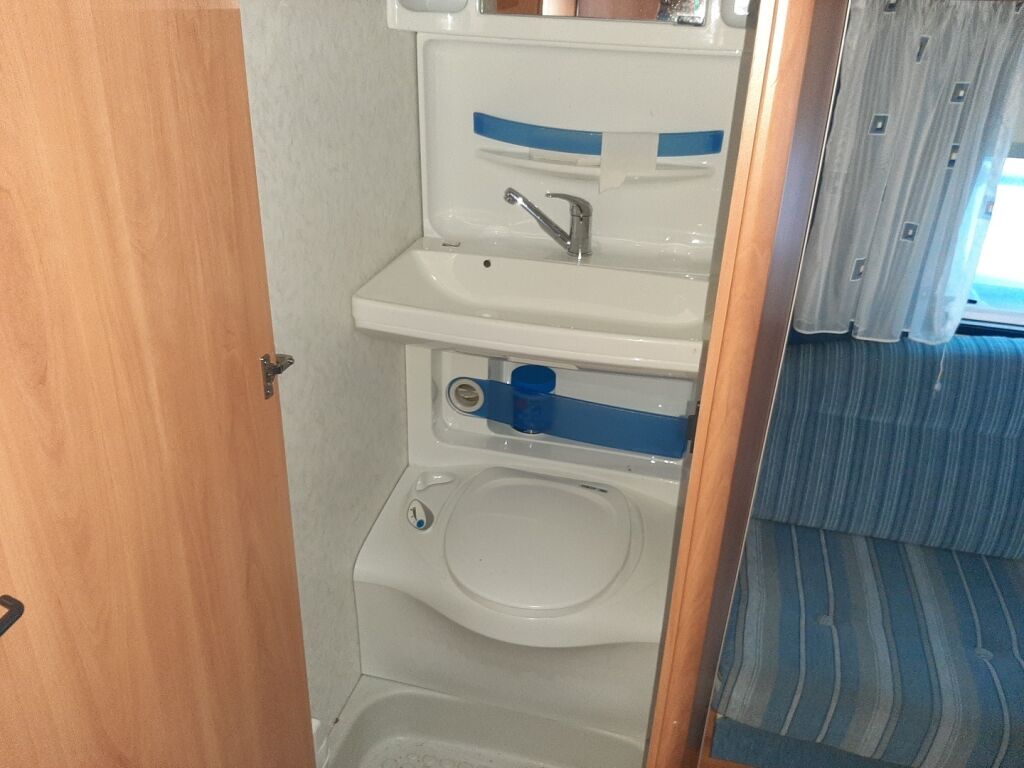 Hobby DE LUXE EASY 2005 
