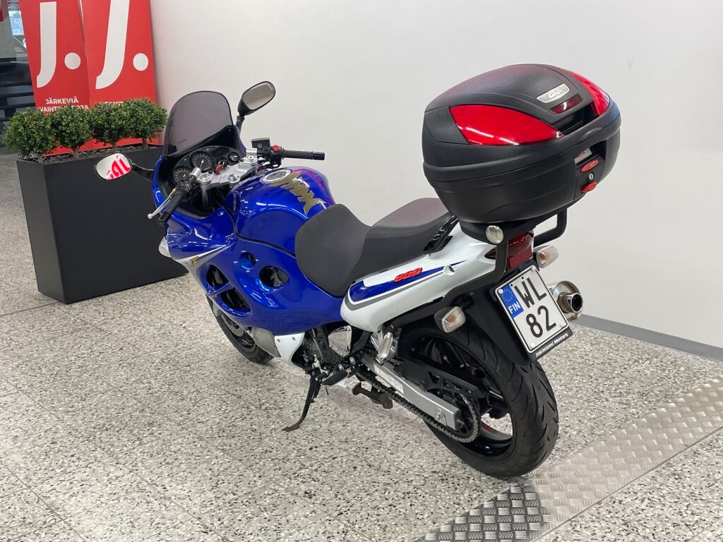Suzuki GSX 2007 JL K 12