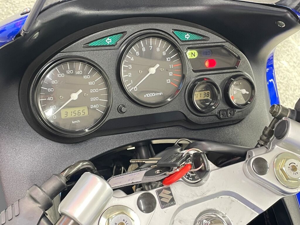 Suzuki GSX 2007 JL K 12