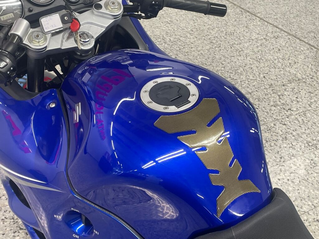 Suzuki GSX 2007 JL K 12