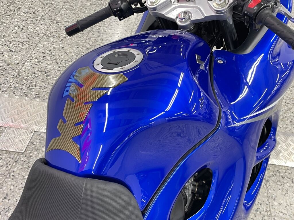 Suzuki GSX 2007 JL K 12