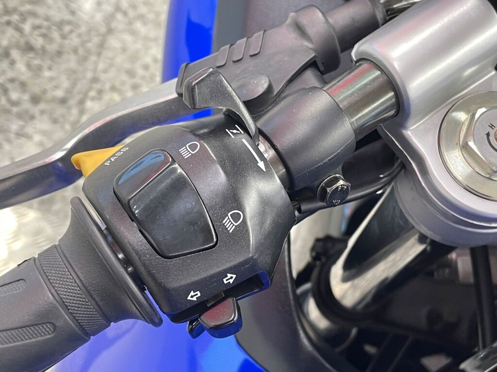 Suzuki GSX 2007 JL K 12