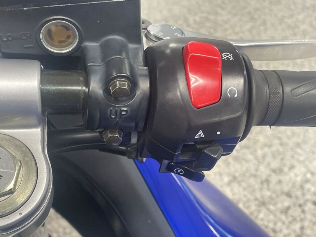 Suzuki GSX 2007 JL K 12