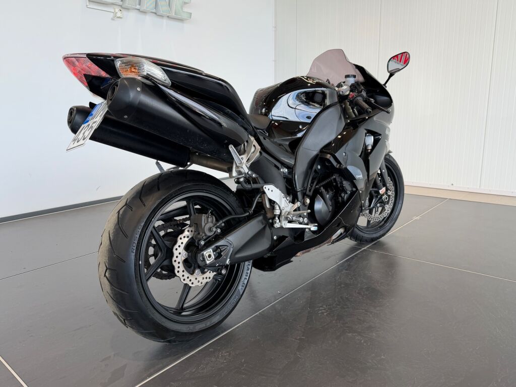 Kawasaki ZX-10R 2007 