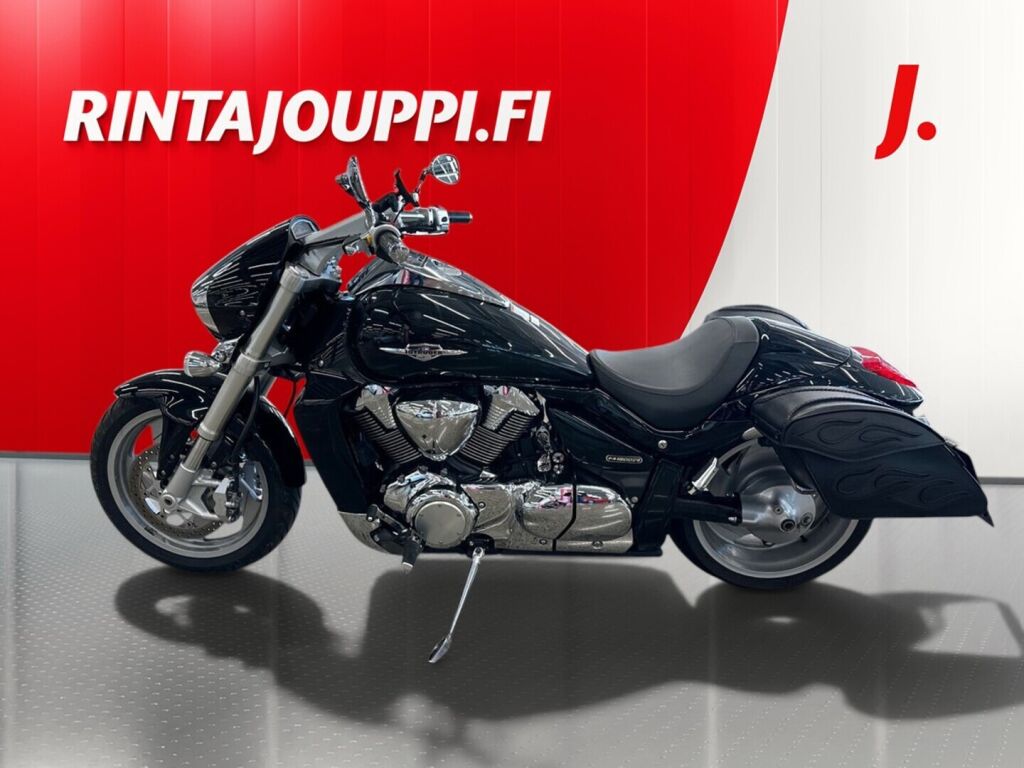 Suzuki VZR 2012 