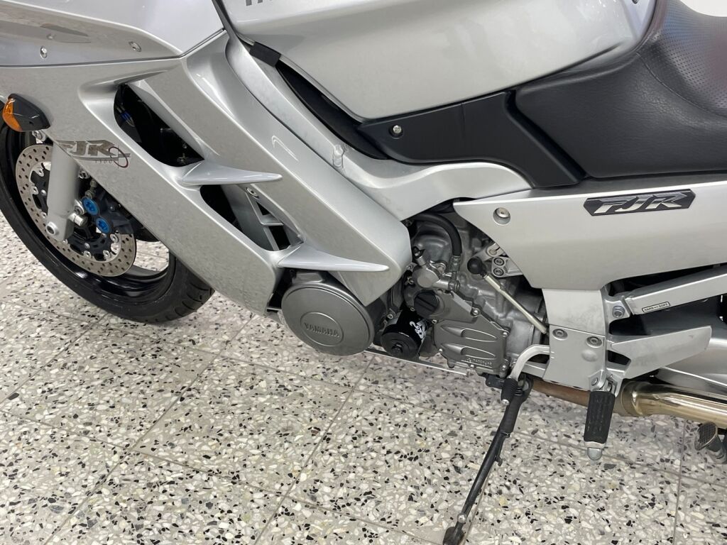 Yamaha FJR 2001 