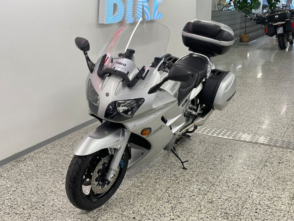 Yamaha FJR 2001 