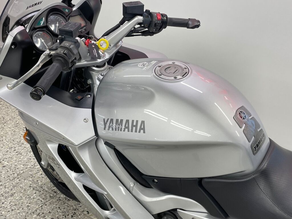 Yamaha FJR 2001 