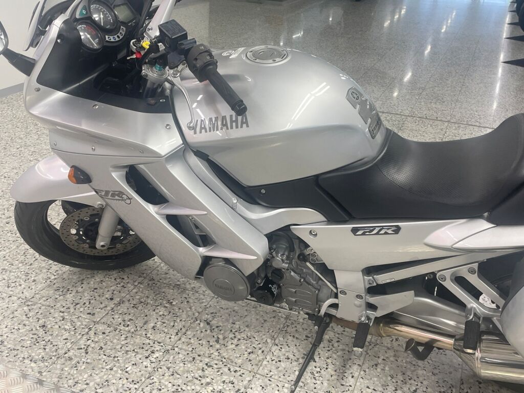 Yamaha FJR 2001 