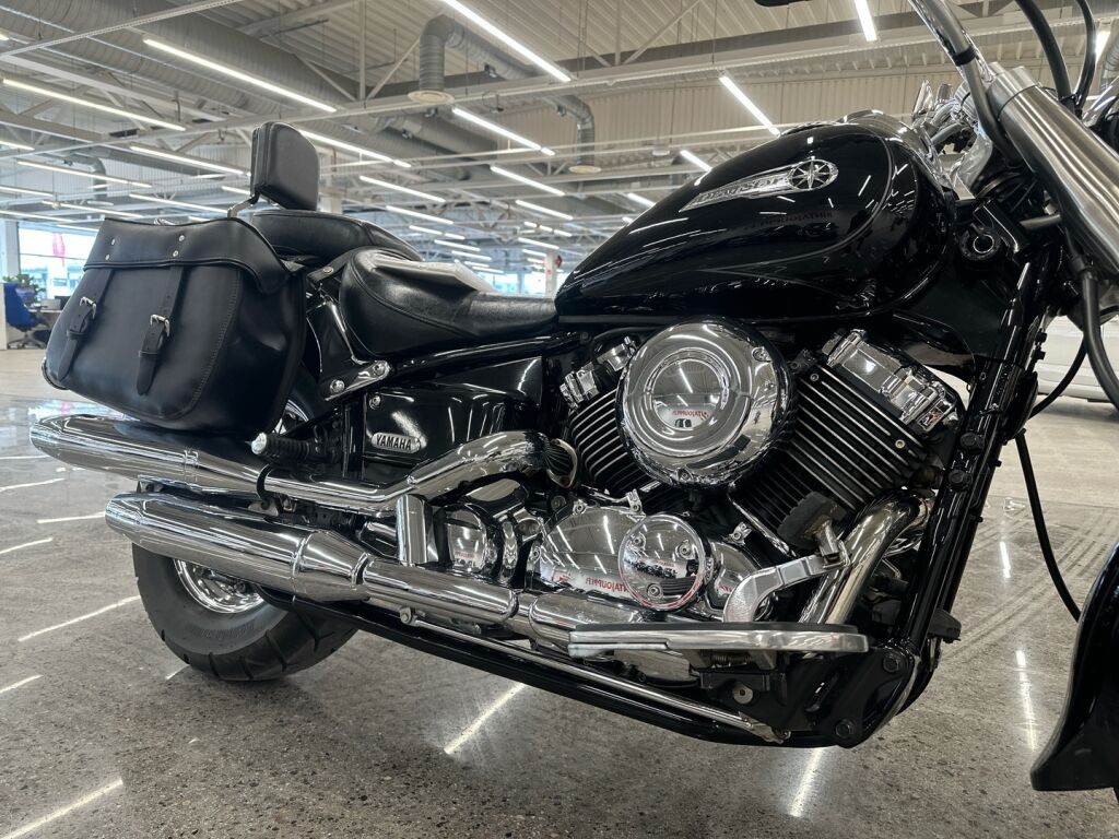 Yamaha XVS 2006 Musta