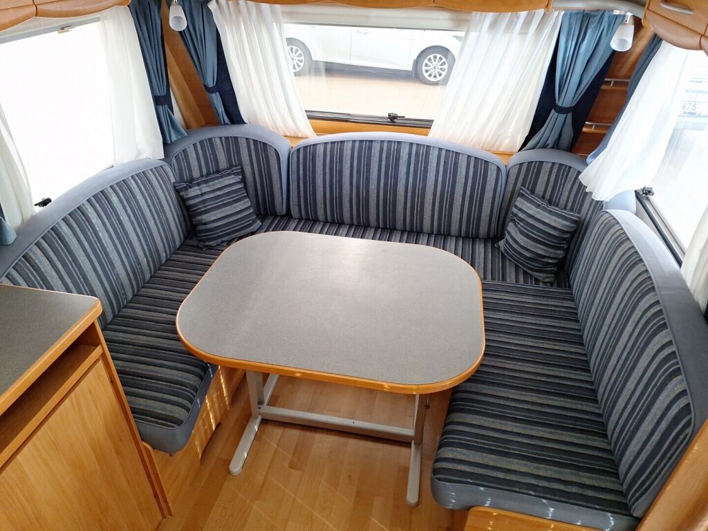 Adria ADORA 2006 Valkoinen