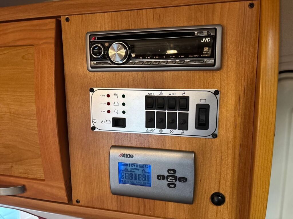 Polar 560 2006 