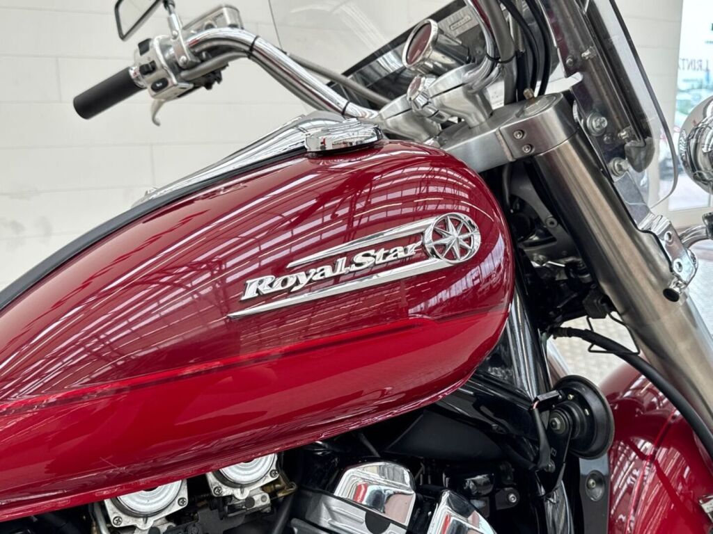 Yamaha XVZ 2000 