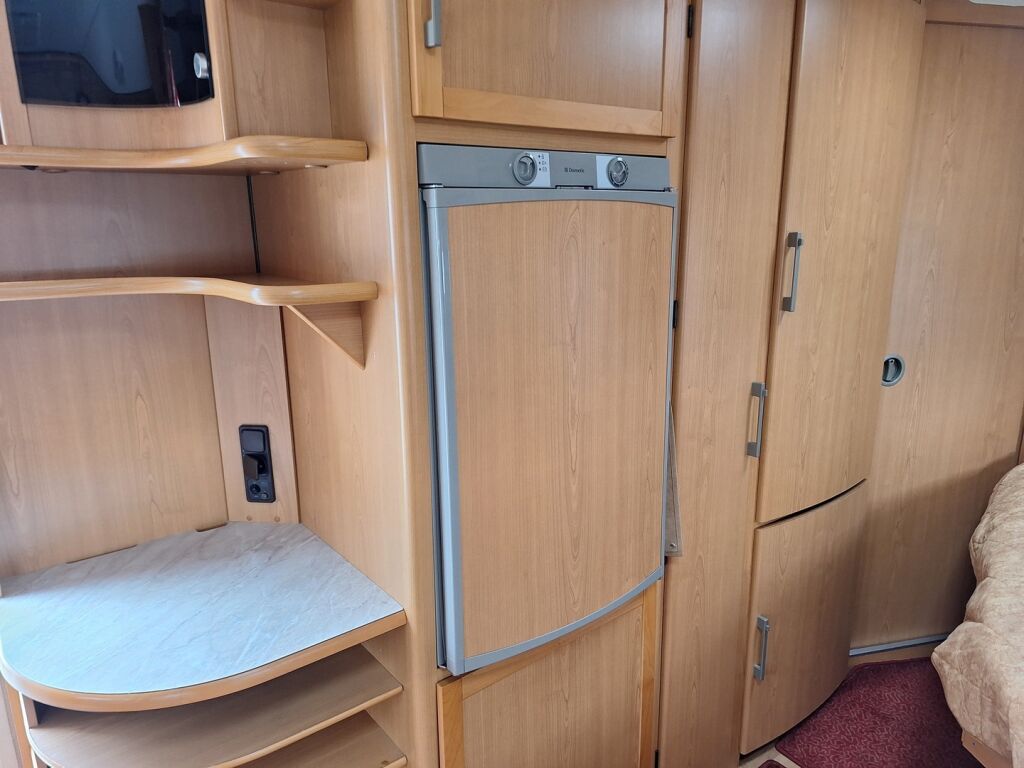 Kabe SMARAGD 2007 Valkoinen