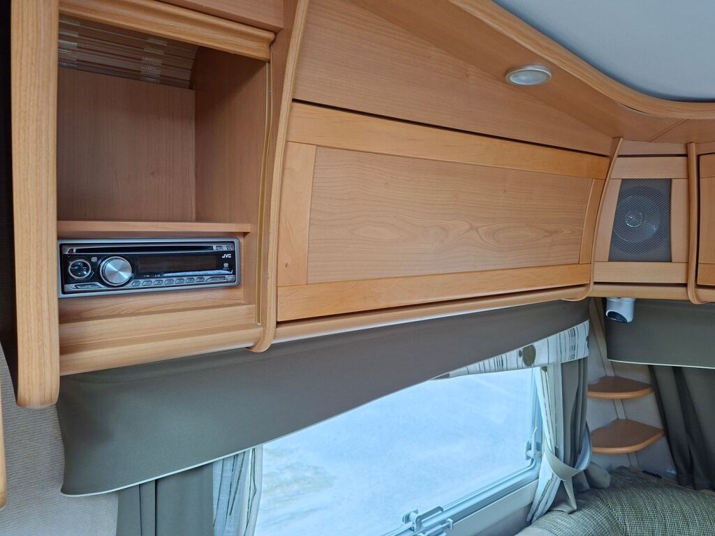 Kabe SMARAGD XL KS 2007 HK O