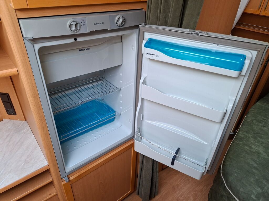 Kabe SMARAGD XL KS 2007 HK O