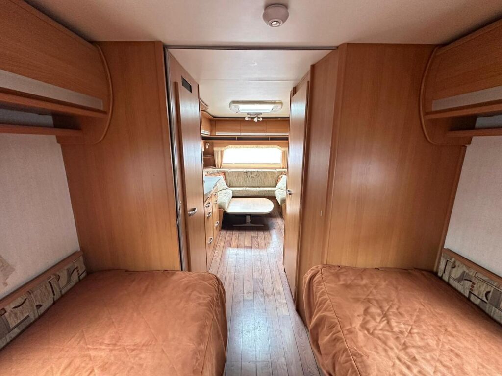 Cabby 620+ 2008 Valkoinen