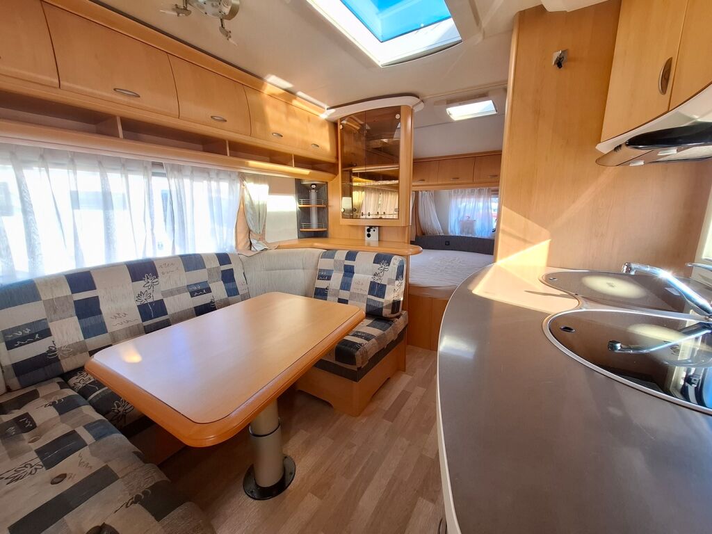 Hobby 560 2008 Valkoinen