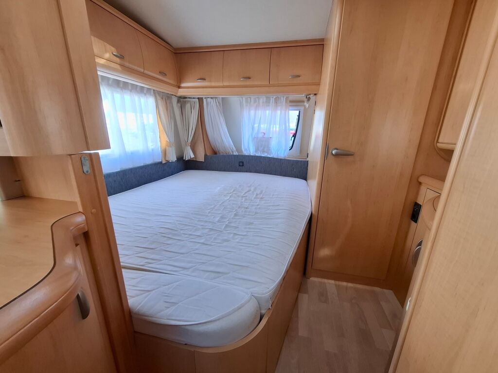 Hobby 560 2008 Valkoinen