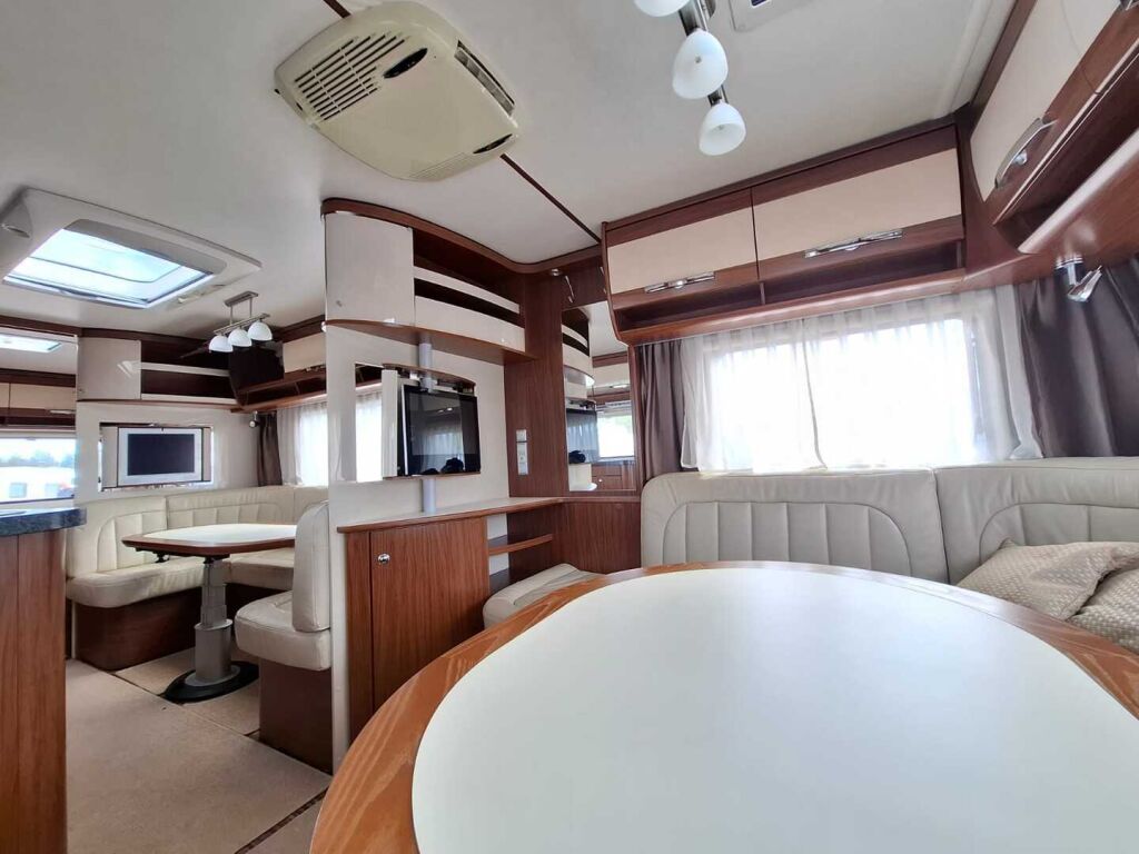 Hymer ERIBA NOVA 2008 Harmaa