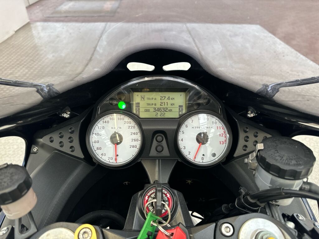 Kawasaki ZZR 2008 