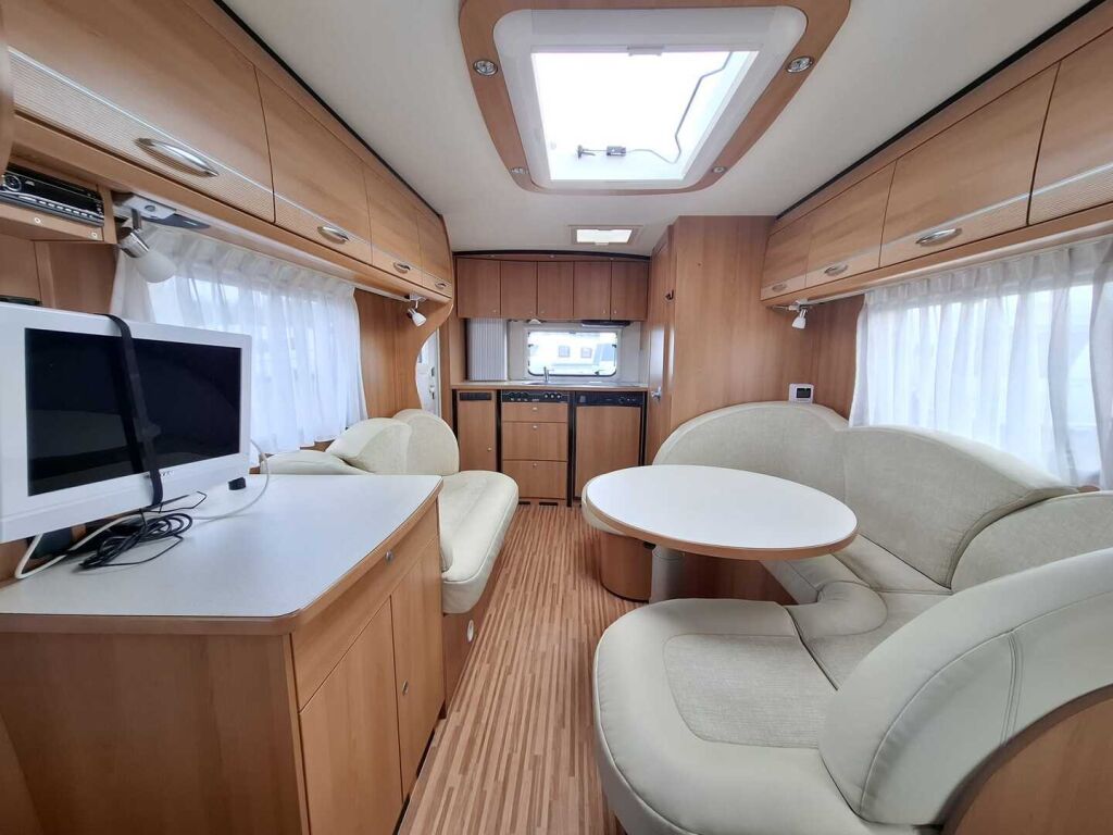 Dethleffs Beduin 2010 Valkoinen