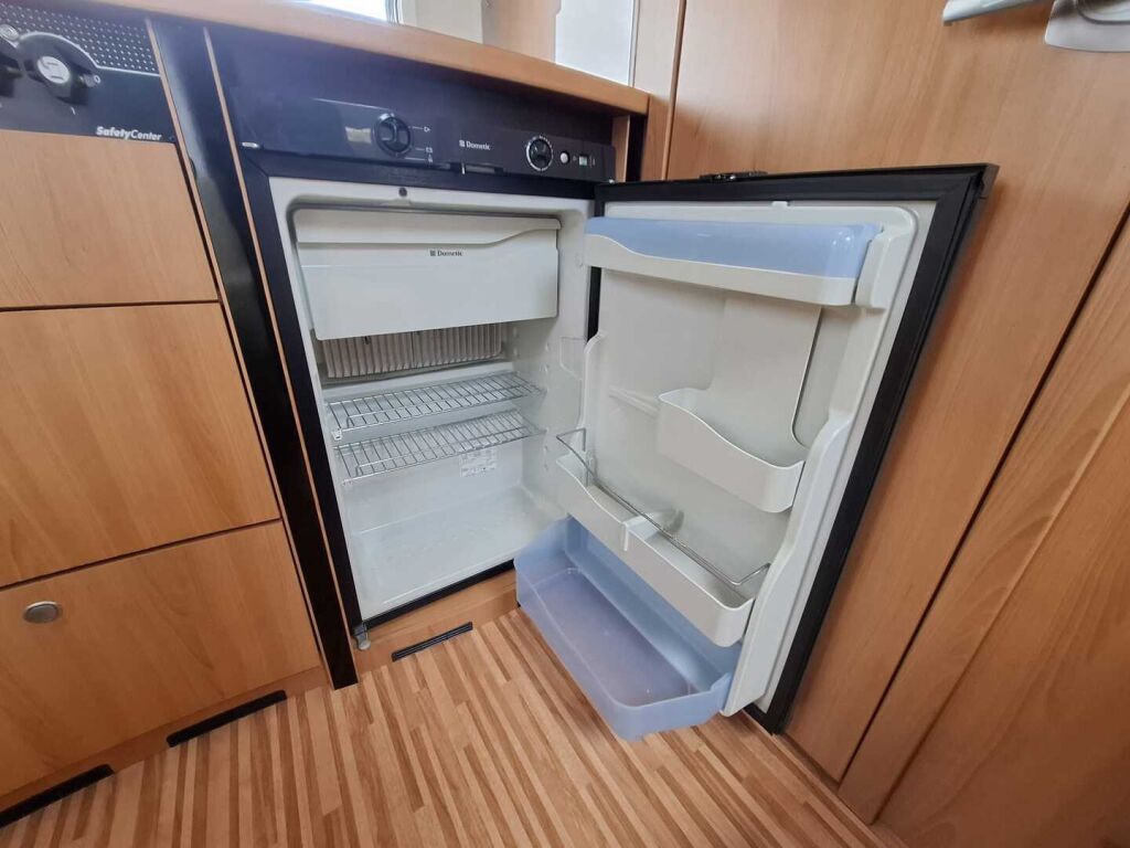 Dethleffs Beduin 2010 Valkoinen